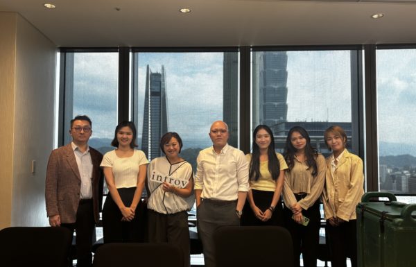 Full House & High Energy at the Taiwan Introv X Mobile.Cards 手機會員系統 F&B Seminar